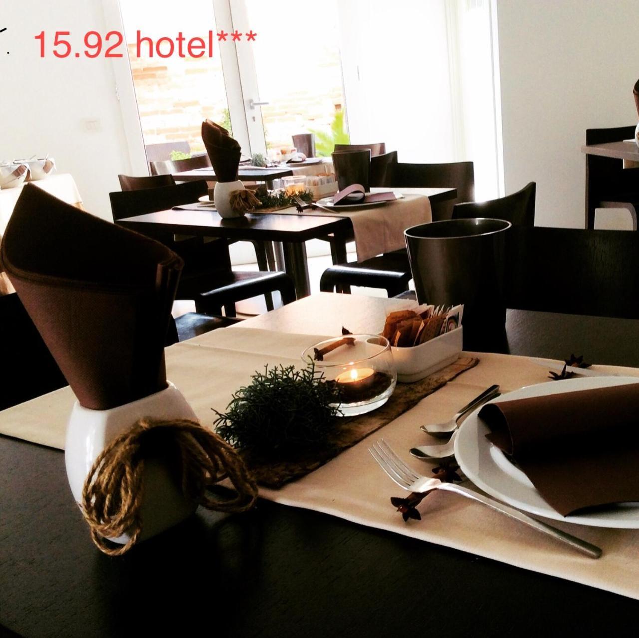 15.92酒店 卡扎戈·迪·皮亚尼加 外观 照片